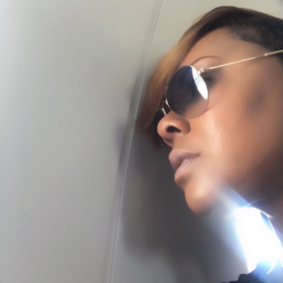 Meet your Posher, Tangee - Picture 1 of 1